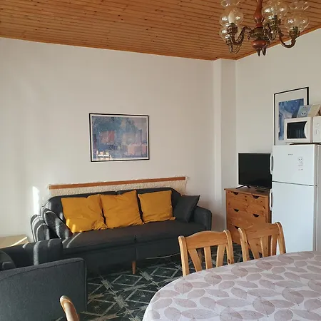 Feher Rozsa Lägenhet