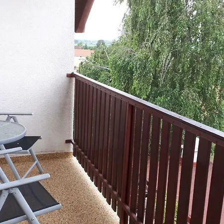 Feher Rozsa Lägenhet *