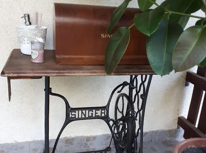 דירה Feher Rozsa צ'רסגטומאי
